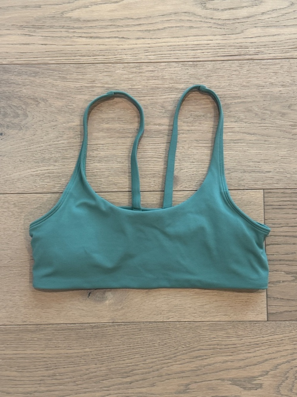 EUC Vuori Yosemite Bra Light Green Size Small
